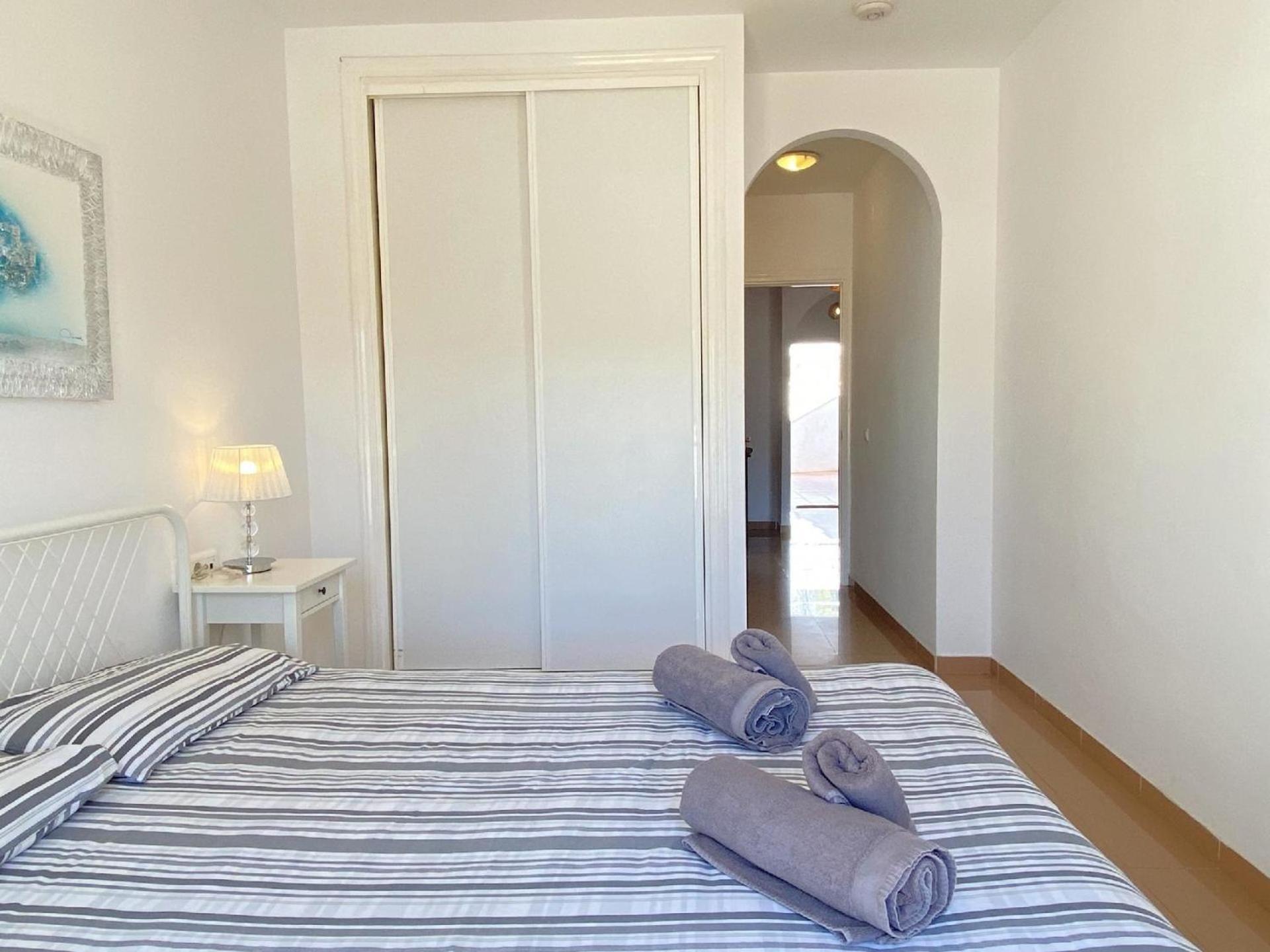 Fuer 6 Personen Ca 100 Qm In Nerja, Andalusien Costa Del Sol Appartement *